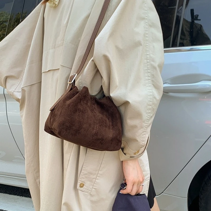 Elegant PU Leather Bucket Bag - Women's Crossbody Shoulder Handbag in Retro Style