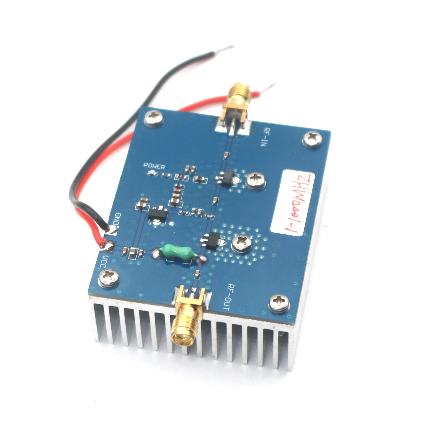 Détail du dissipateur thermique et des composants internes de l'amplificateur RF 1-1000MHz 3W