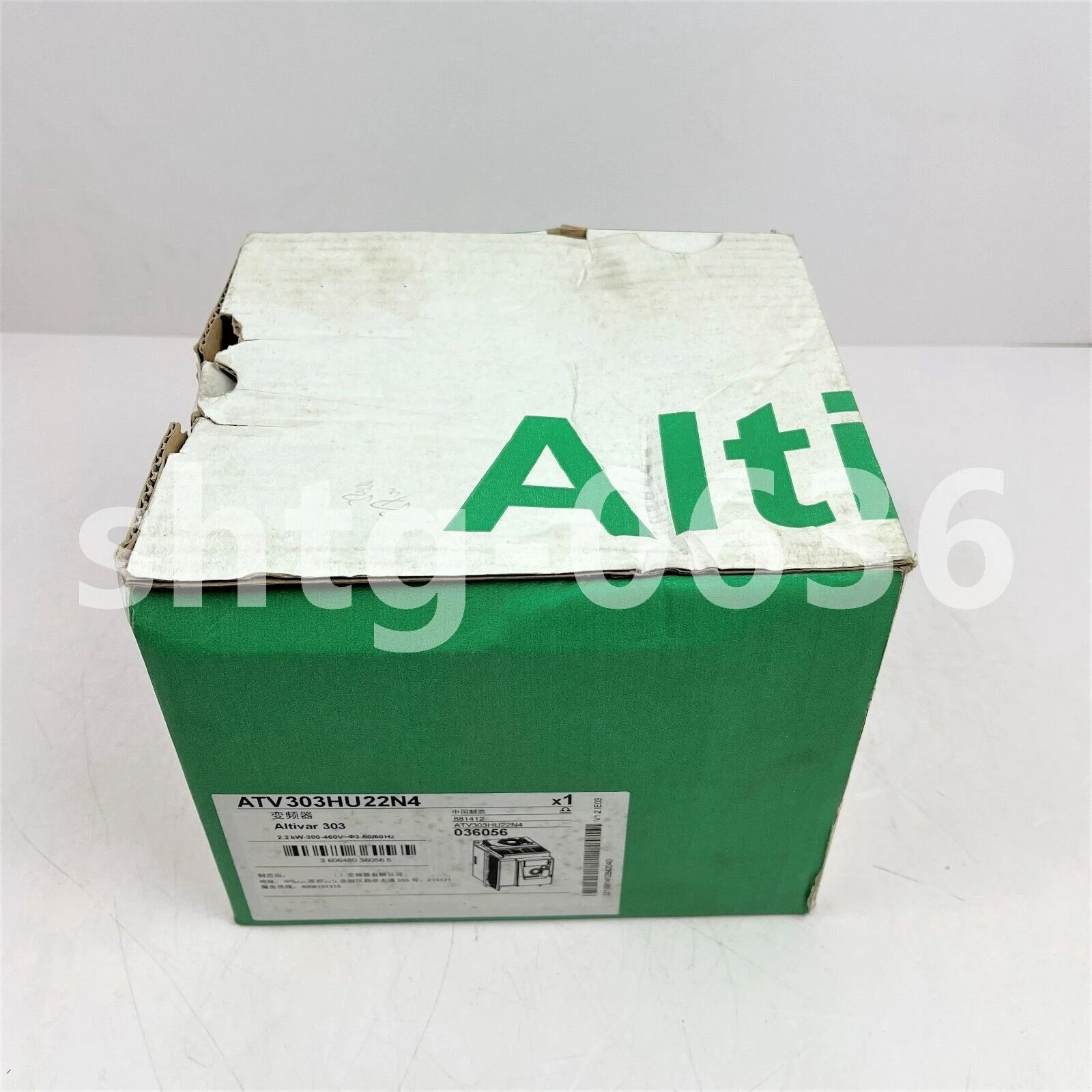 

Новый ATV303HU22N4 на складе, готов к отправке
