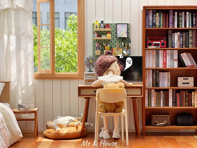 1: 12and1: 6Doll house mini simulation study shelf decoration, retro book block, Can't open! 2