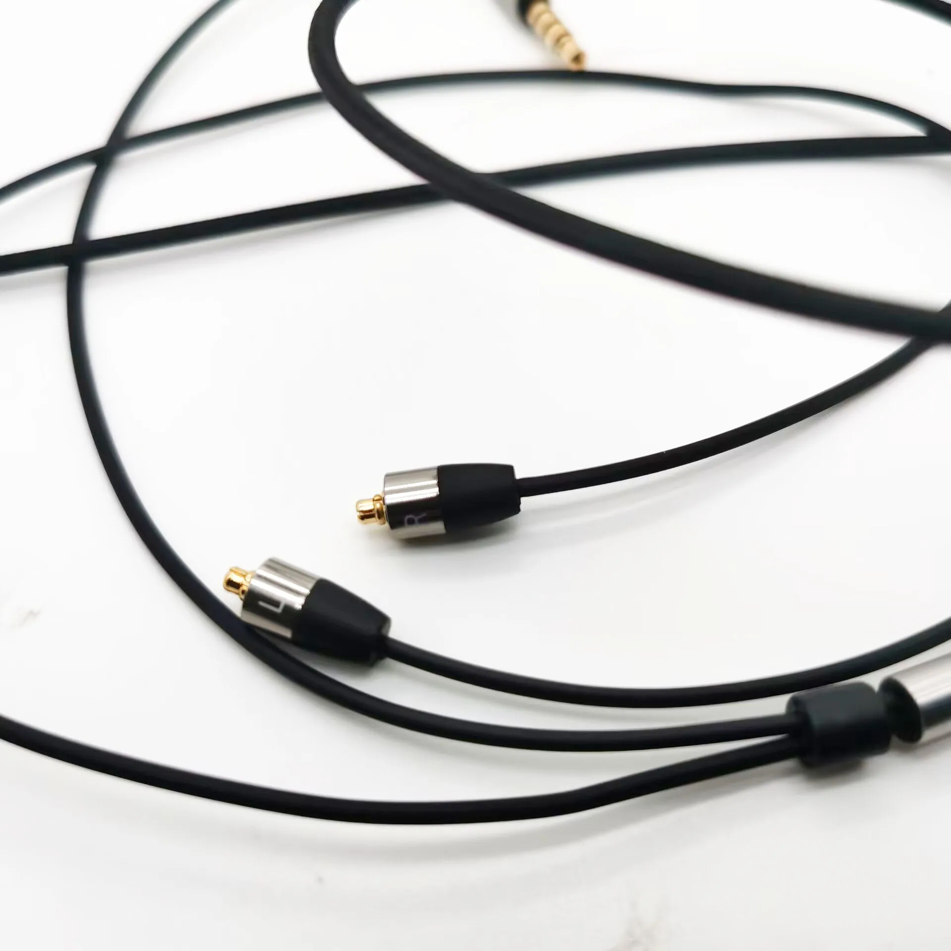 3.5mm to MMCX IEM Cable for Shure SE846 SE535 SE215 SE425 Headphones Cables Upgrade Replacement OFC Cord Wire With Remote