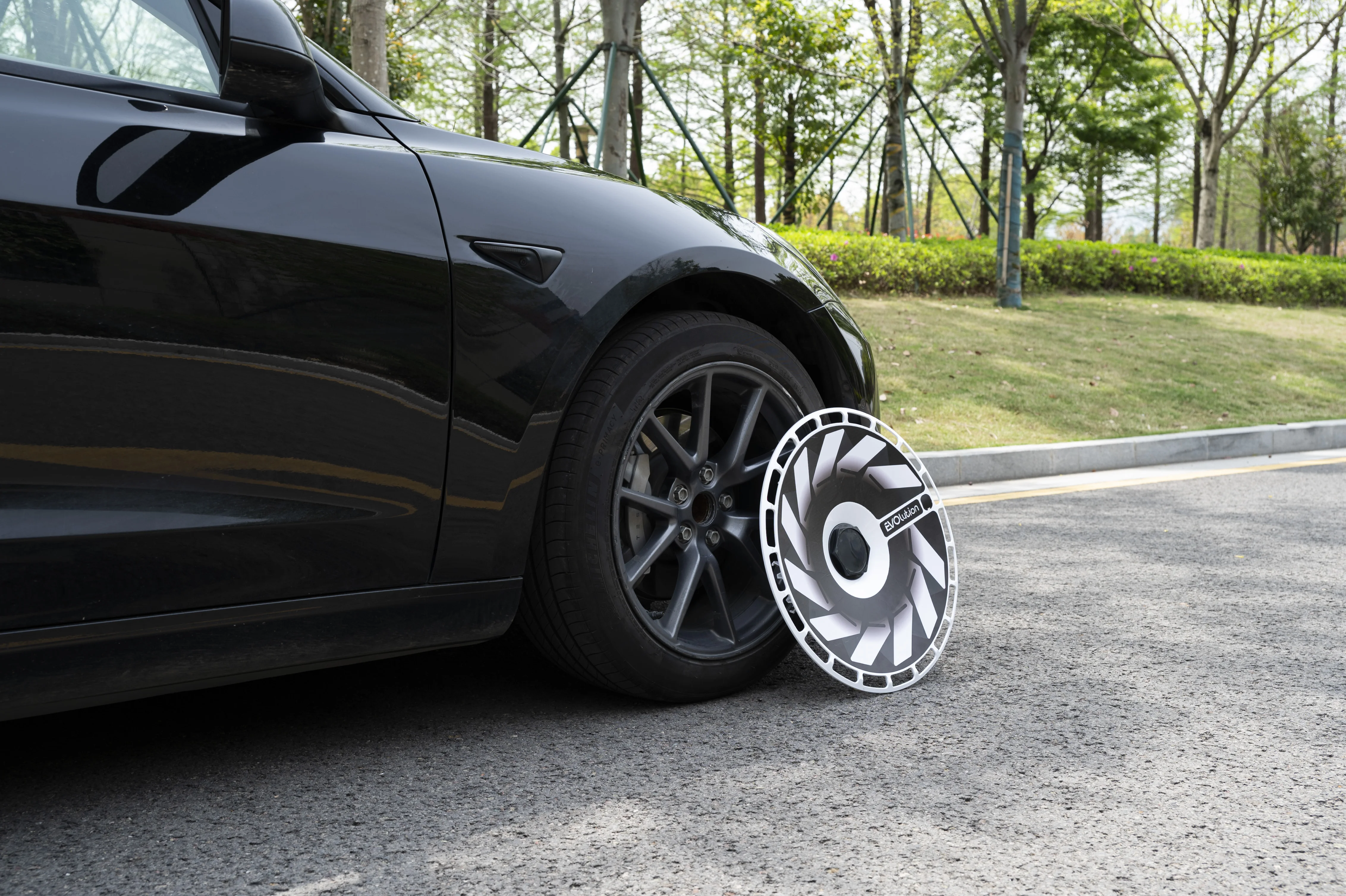 Tesla Model Y 19" Radkappen CyberTruck Stil