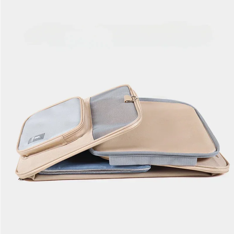 Pets Carrier Bag Lightweight and Breathable Pet Shoulder Bag Large Capacity Cat Multi Pet Suitcase Foldable Cat Backpack