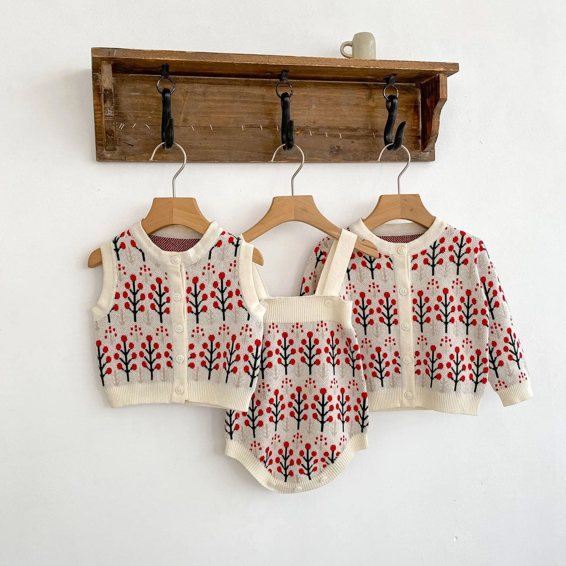 

Autumn Baby Tree Knit Cardigan Boys Sweater Coat Infant Knitted Suspender Bodysuit Toddler Cotton Vest Newborn Knitwear Sets
