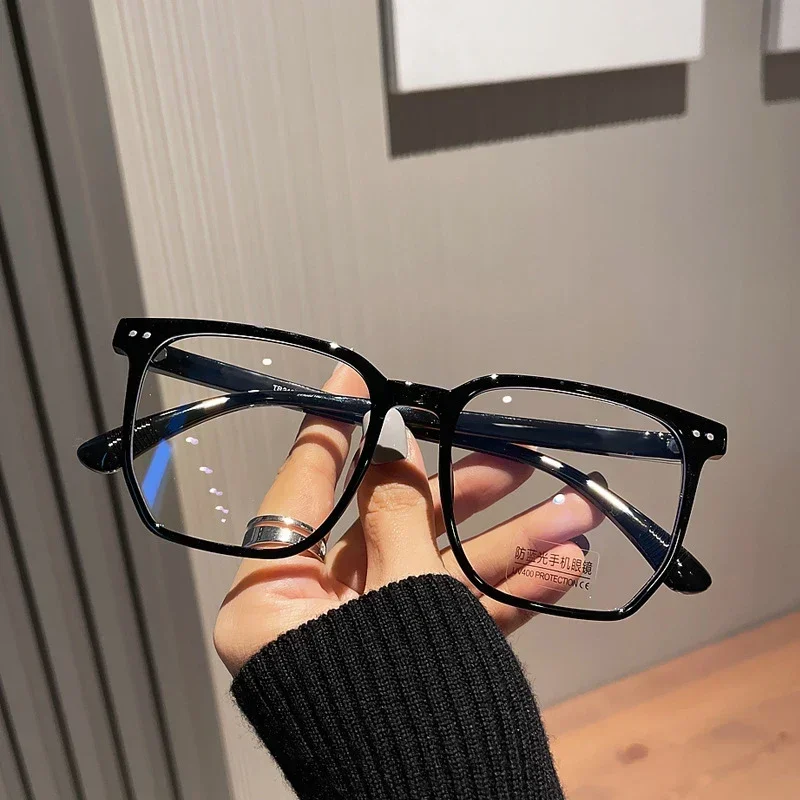 Outdoor Photochromic Myopia Glasses for Women Men Fashion Round Color Changing Minus Eyeglasses Finished Optical Eyewear Diopter