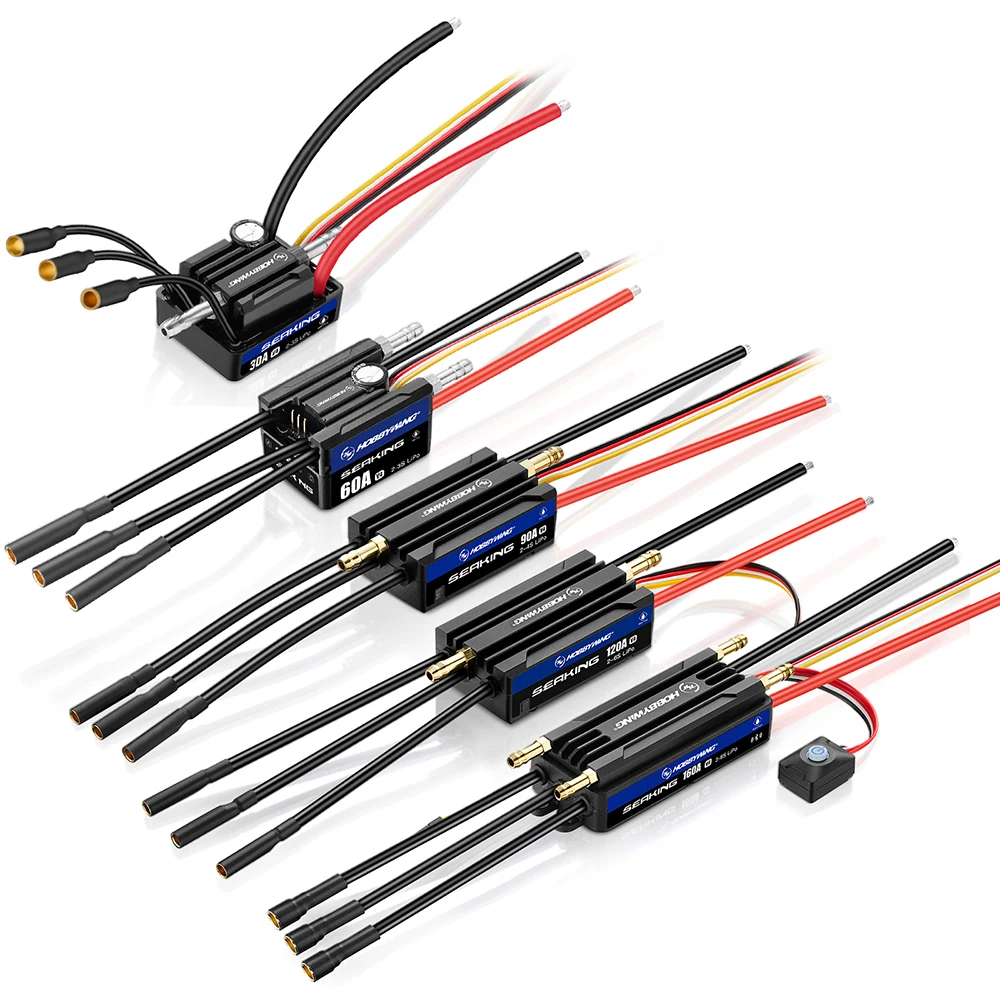 Contrôleur ESC HOBBYWING V4 pour bateau RC, montrant le boîtier étanche IP67 et les ailettes de refroidissement