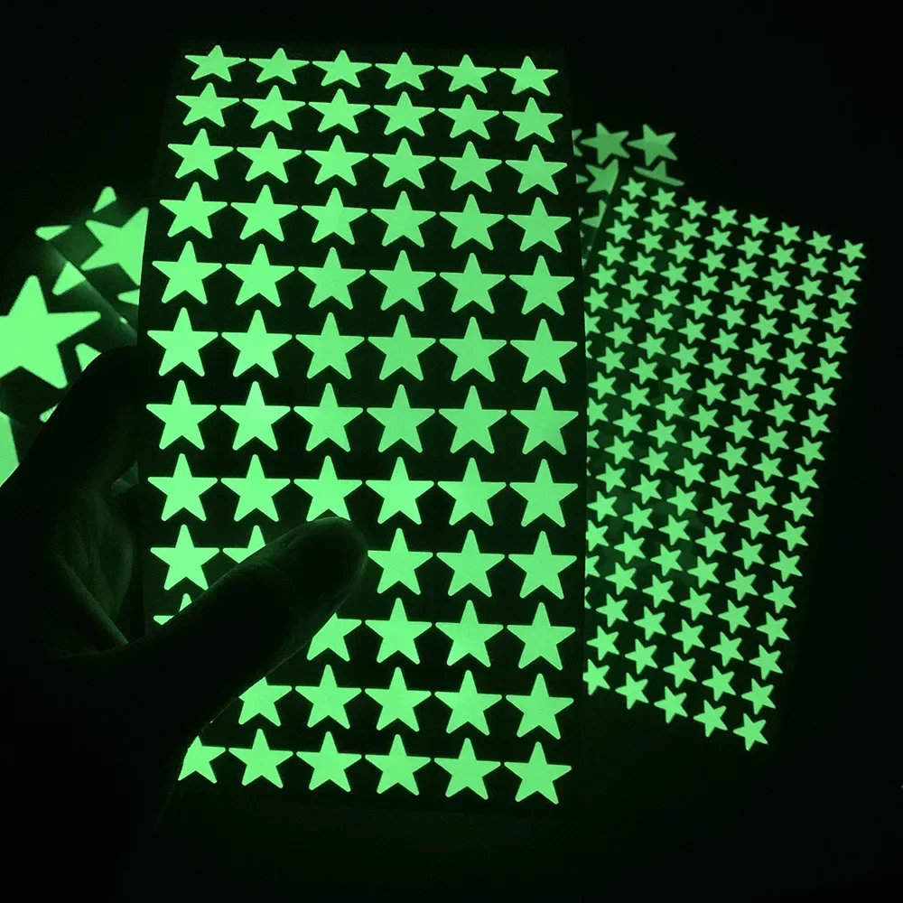Glow-in-the-Dark Wall Stickers 1