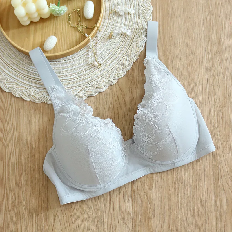 Women Silk Bras 100% Mulberry Silk Lining Lace Surface Wire Free