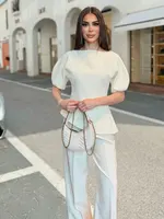 Blouse élégante unie à manches bouffantes et ourlet asymétrique col rond pour femme HH – T-shirts tendance printemps 2026 – Hauts streetwear Y2K pour femme 2