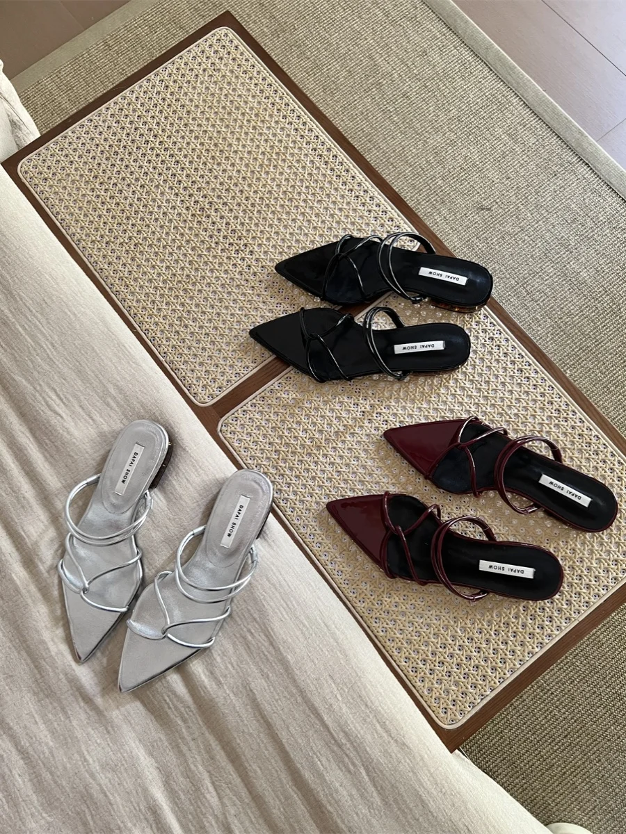 

Шлепанцы женские с перекрестной шнуровкой, мягкие сандалии из искусственной кожи, заостренный носок, скандалы на расширяющемся каблуке, римская ткань из микрофибры, лето 2024