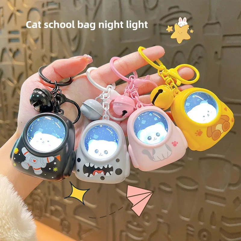 Astronaut's cat backpack, keychain accessories, packaging accessories, sent to classmates for the new school season