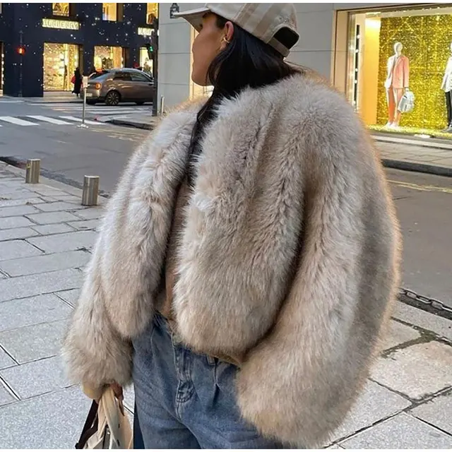 Women's Loose Fit Faux Fur Coat - Long Sleeve Fluffy Warm Winter Jacket Overcoat