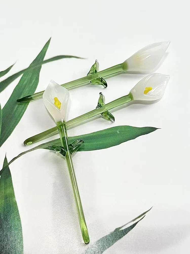 Handgefertigte Glas-Kallusblume mit Stiel, mundgeblasene Mini-Glasblumenfigur, Dekoration für Zuhause, farbenfrohes Blumenornament – Detail 13