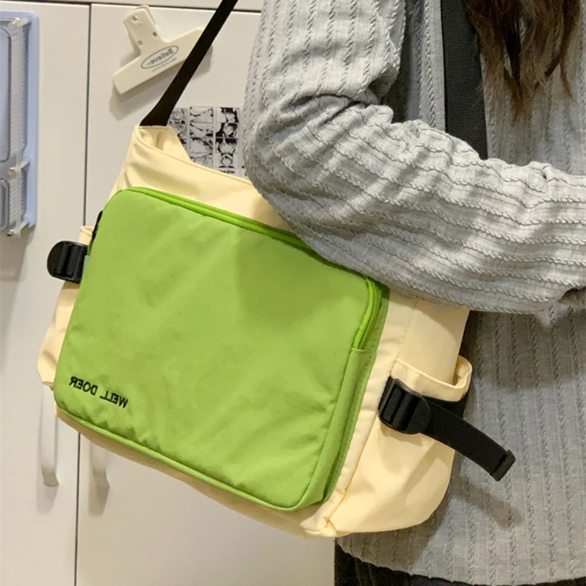 Crossbody Bag for Girls, Trendy Messenger Bag for Middle School Students, Shoulder Bag for Teenagers and High School Students, Tutoring Bag, Art Bag for Elementary School Students