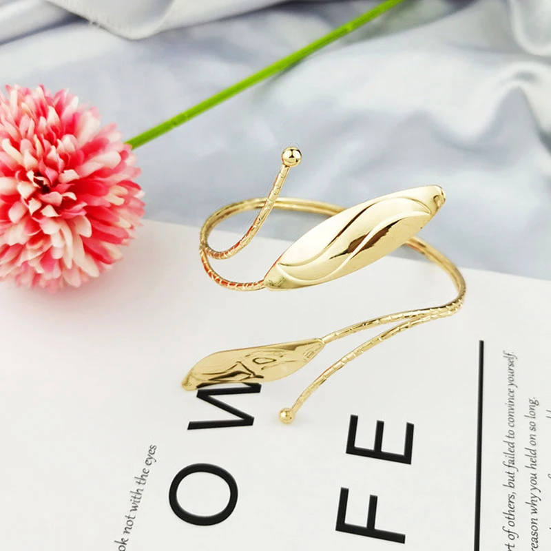 Bohemian Butterfly Leaf Charm Upper Bracelet Arm Chain Metal Hollow Out Geometric Pattern Retro Arm Cuff Bangle detachable wrist cuffs arm bracelet jewelry