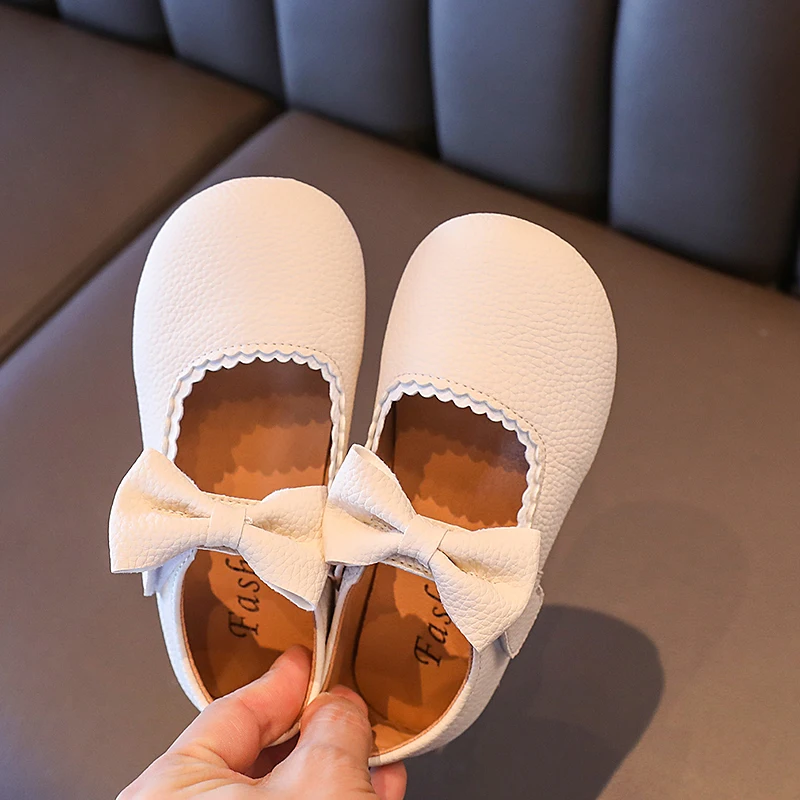 Chaussures Mary Jane Pour Fille - Cuir Brillant, Semelle Antidérapante | Plat, Fermeture Scratch, 21-30 EU