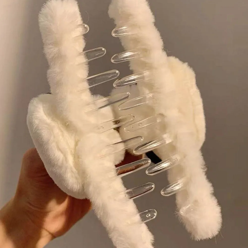 Pinza de pelo de Panda de peluche para niña, pinza de pelo de Animal de dibujos animados, pinza de cangrejo, horquilla esponjosa, pinza de tiburón, tocado de invierno, accesorios para el cabello