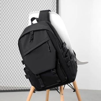Zaino da uomo in tinta unita alla moda, leggero e resistente, adatto per lo sport, i viaggi e gli pendolarismo, con scomparto per laptop
