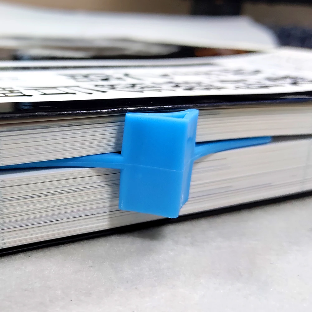 Multi-function Plastic Thumb Support Book Page Holder Marker 2Pcs Convenient Bookmark School Office Supplies Book Thumb Holder bookmark page holder bookmarks stationery supplies bookmark holder silicone book page holder