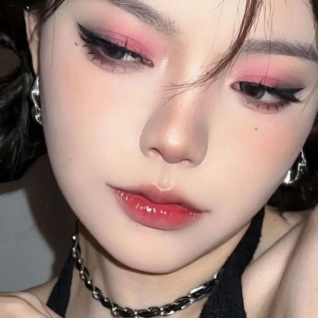4 Colors Eye Shadow Palette Matte Glitter Green Blue Pink Black Eye Shadow Pigments Professional Makeup Palette eye shadow eye shadow plate