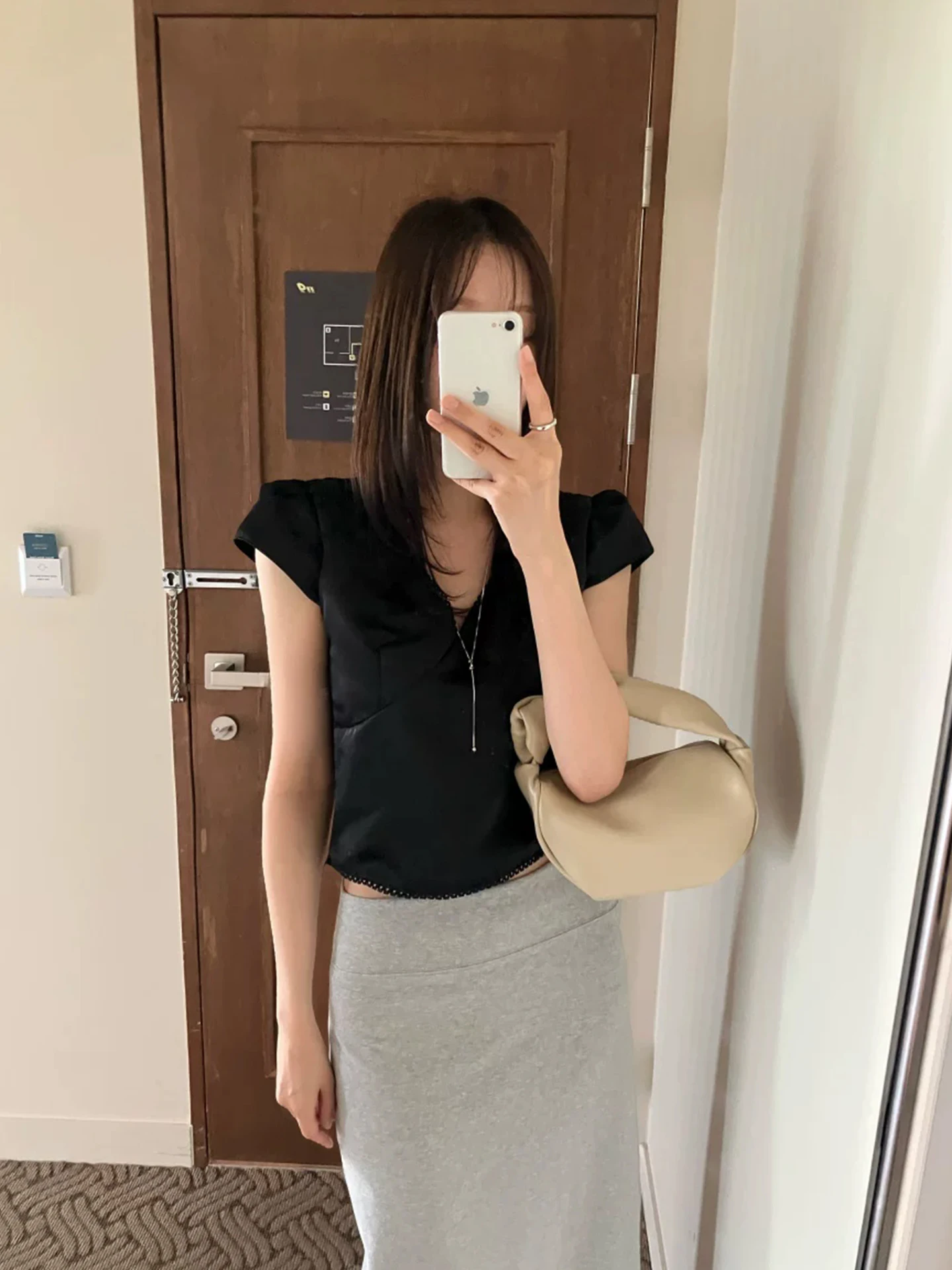 랴오닝 여름 신상 부드러운 러플 스플라이스 V넥 새틴 반팔 쉬폰 셔츠 스몰 사이즈 여성 패션 한국 스타일 블라우스
