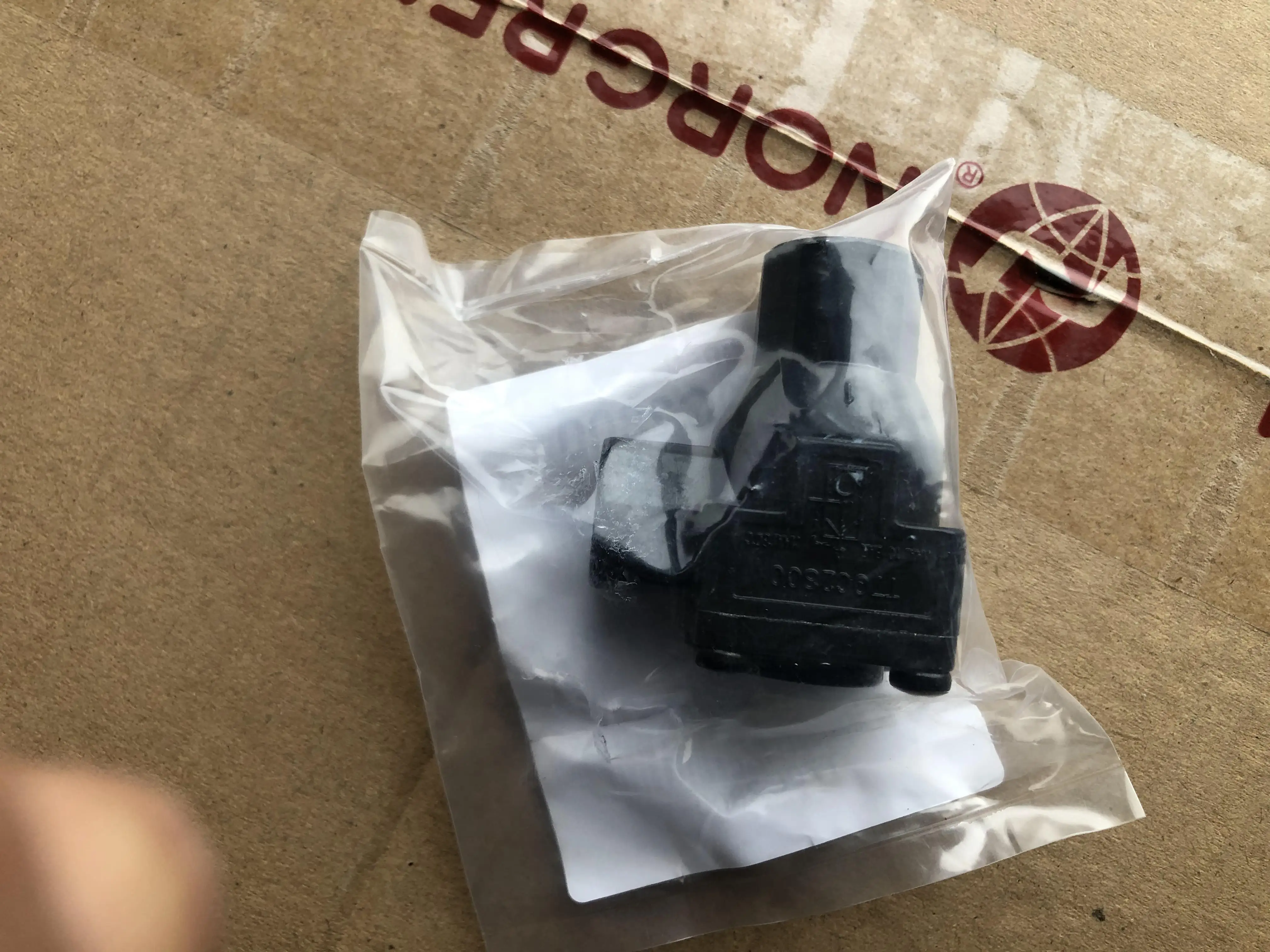 

Быстровыпускной клапан T70C2800, выпускной клапан T70C/2800