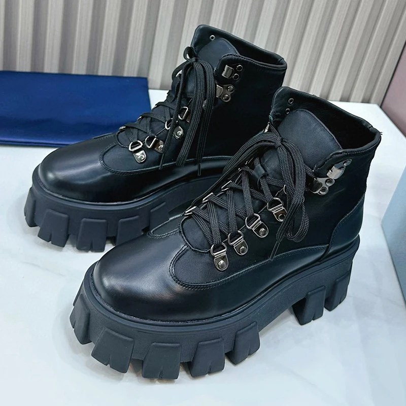 

Female Winter Ankle Boots 2023 New Non-slip Bottom Design Platform Warm Lace-up Boots Round Head Height Increasing Ladies Shoes