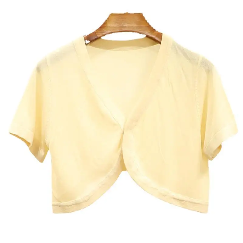 

New 2024 summer salt small shawl fairy ultra thin sunscreen small vest knitted cardigan blouse women