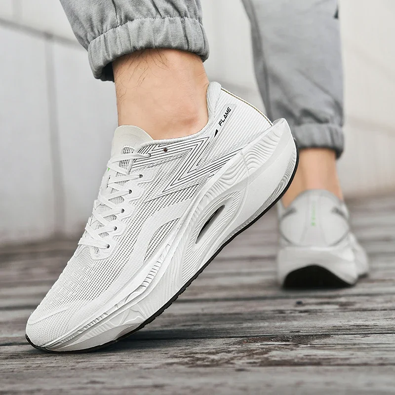 High quality Sports Comfortable Anti-slip Carbon Plate Light Fashion Sneakers Women Men Casual Jogging Running Shoes 6