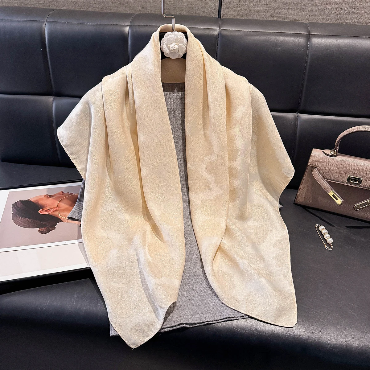 2025 Latest Women's Fashion Hijab Silky Muslim Square Shawl Luxury Brand Soft Female Scarf Spring and Autumn Sun Protection