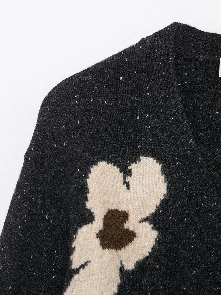 Women's Vintage Flower Cardigan Autumn Winter Fashion Loose Fit V-neck Long Sleeve Sweater Lady Casual Single Breasted Knitwear