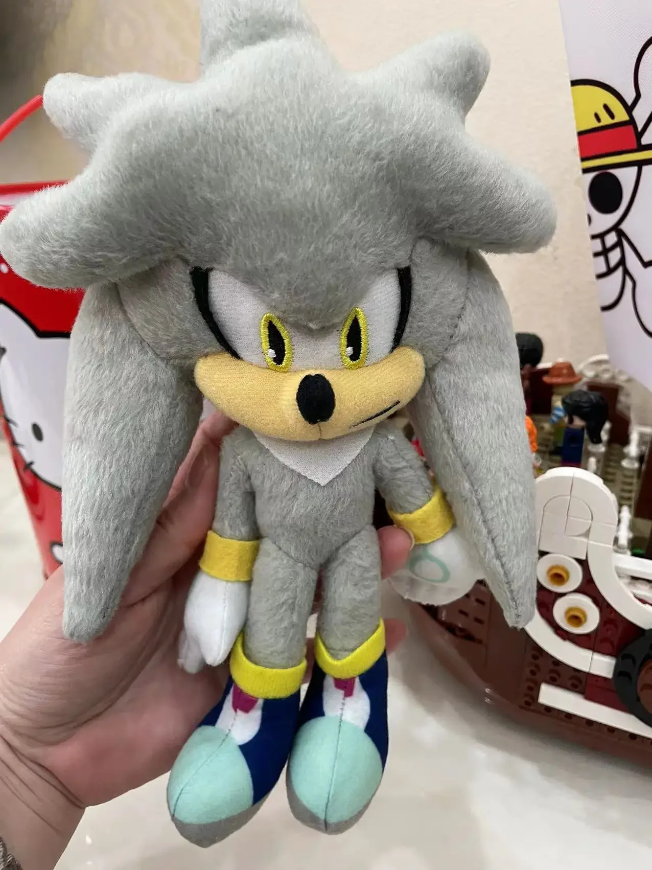 thumbnail image 1 of 2023 20CM Nuevo juguete de peluche japonés rosa Amy rose Black Shadow Yellow Double Tails Linda muñeca de dibujos animados para niñas Regalos de cumpleaños y Navidad, 1 of 5