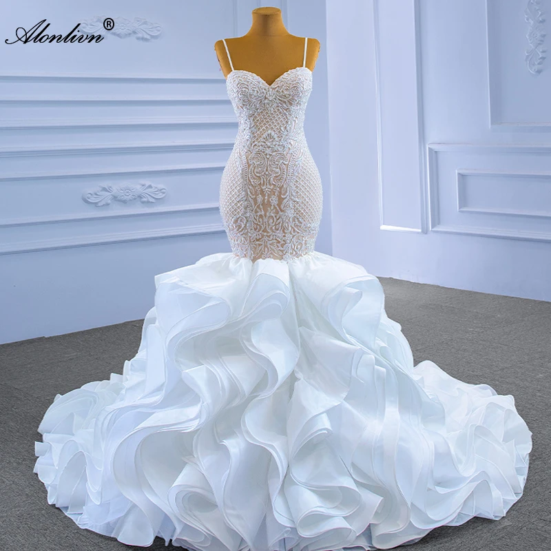

Alonlivn Real Photo Vintage Wedding Gowns Beading Pearls Appliques Tiered Ruffled Organza Train Sweetheart Bridal Dress
