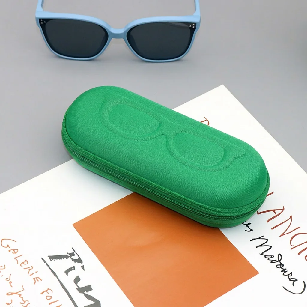 Durable Zipper Eyewear Case: Stylish Hard Glasses Holder for Kids - Perfect for School, Travel, and Daily Use