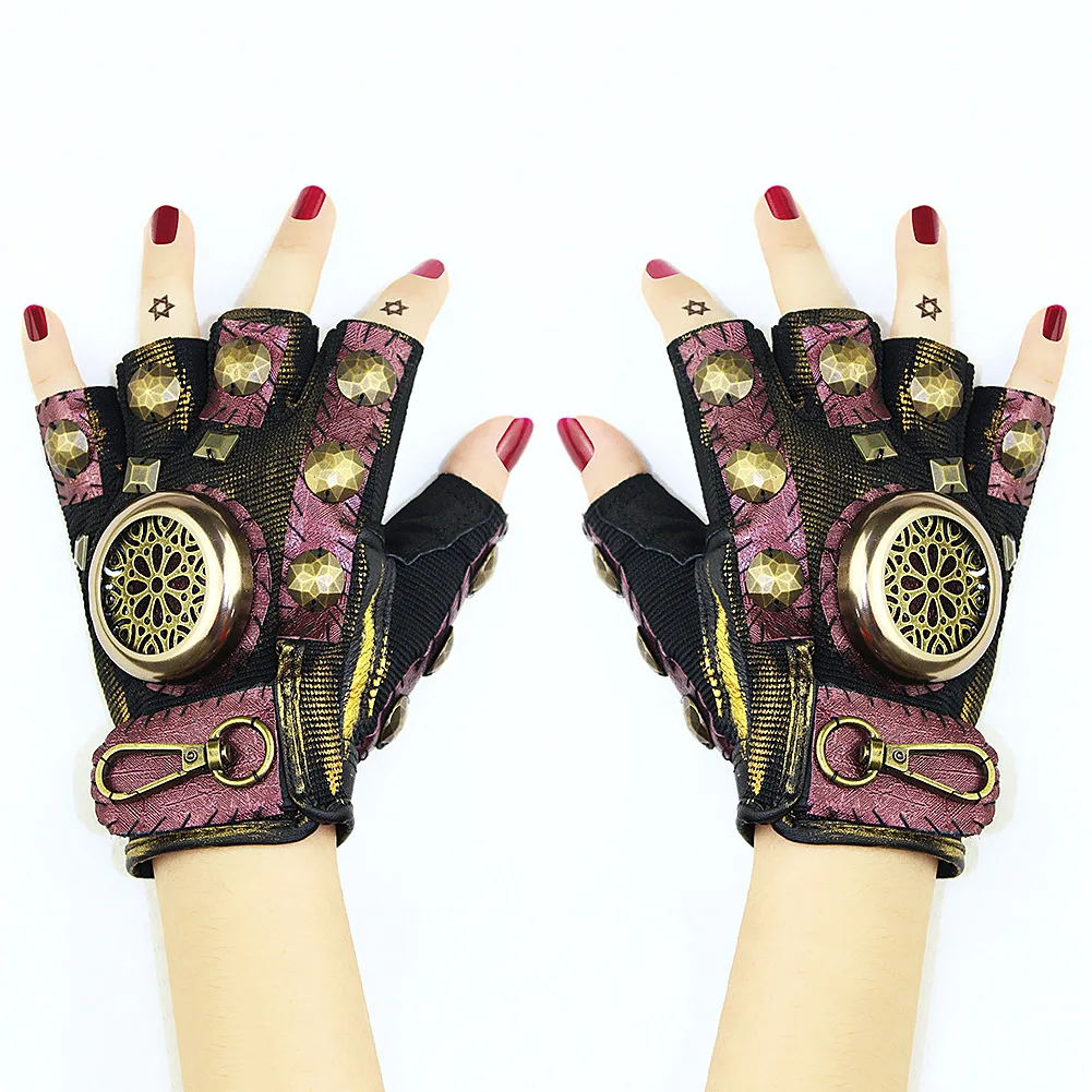 

Rock Locomotive Half Finger Gloves Steam Punk Sheepskin Pig Slit SBR Pads Metal Keychain Rivet Decorative Outdoor Riding Gloves