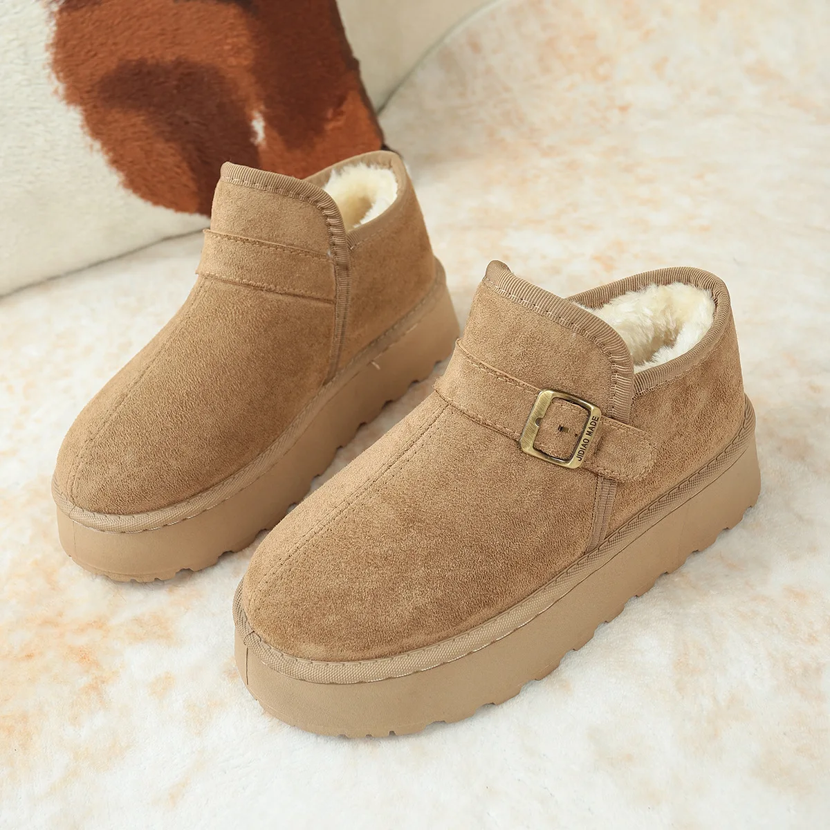 2025 Fashion Female Shoes Clogs Platform Slip-on Round Toe Winter Dress New Slip on Flock Cow Suede Rubber Ankle Platform Boots