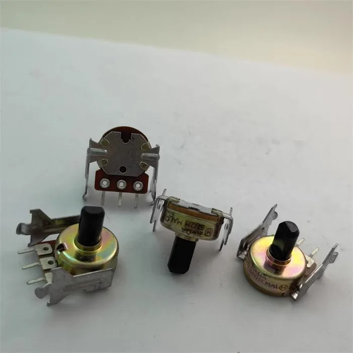 

Panasonic 161 horizontal single potentiometer A20K handle 10MMF