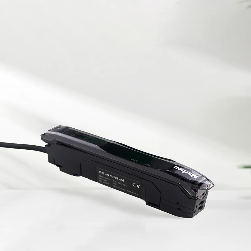 Keyence FS-N18N Fiber Amplifier Infrared Digital Display Sensor