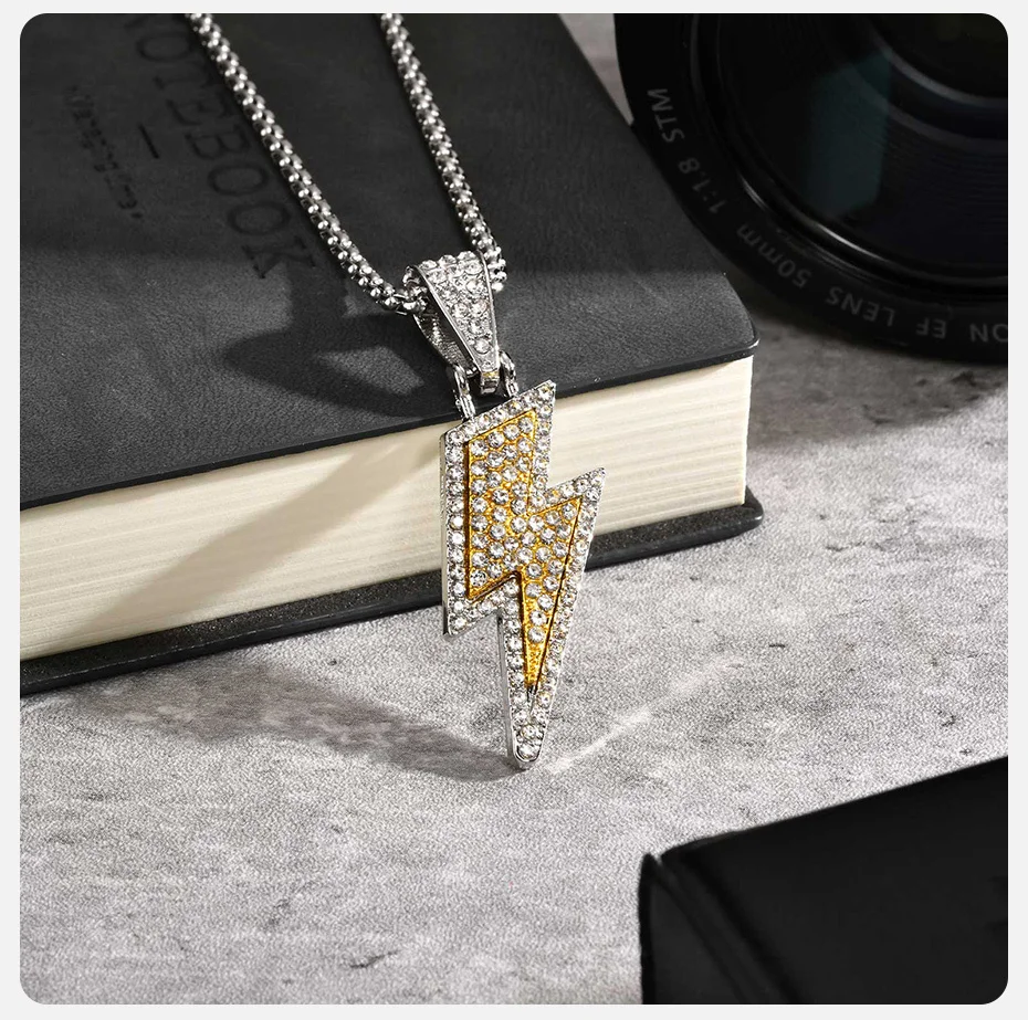 Vnox Hiphop-Halskette mit Blitz-Anhänger, 60 cm, Edelstahl-Kastenkette, Zirkonia-Kette, Schmuck, Geschenke für Männer, Vater, Jungen, Sohn – Detail 2