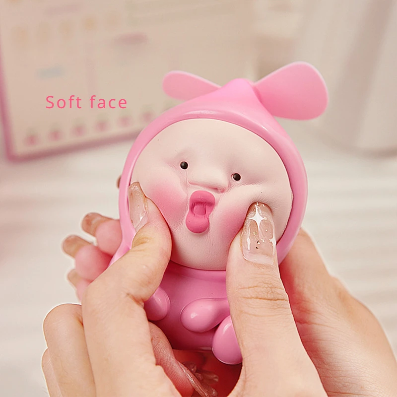 Kobito Electric Mini Handheld Fan Doll USB Charging Action Figure