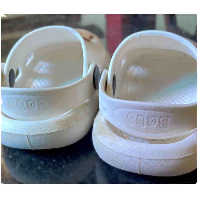Kids Cute Cartoon Garden Shoes Boys Girls Baotou Anti-kick Indoor Outdoor Children Slippers Water Shower Beach Pool Sandals 2-5Y