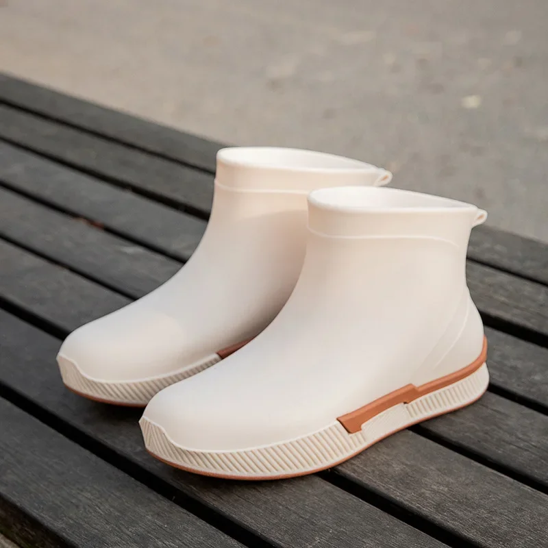 New Casual Versatile Rain Boots Non-slip Wear-resistant Fashion Warm Outer Wear Water boots Rain Boots Women's Waterproof Shoes