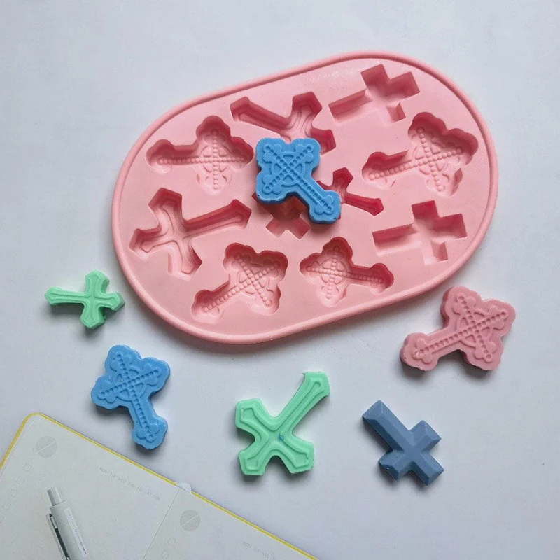 10 Hole Retro Cross Silicone Mold Chocolate Mold DIY Baking Handmade Biscuit Handmade Soap Making Aromatherapy Gypsum
