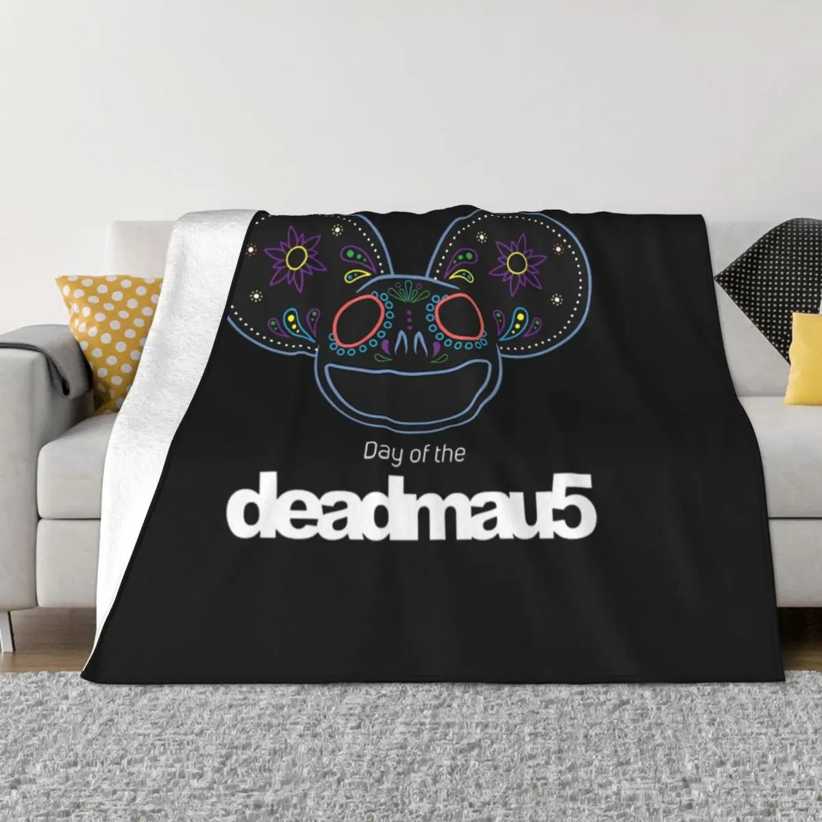 

dead mouse Throw Blanket Bed linens Plaid Comforter Blankets
