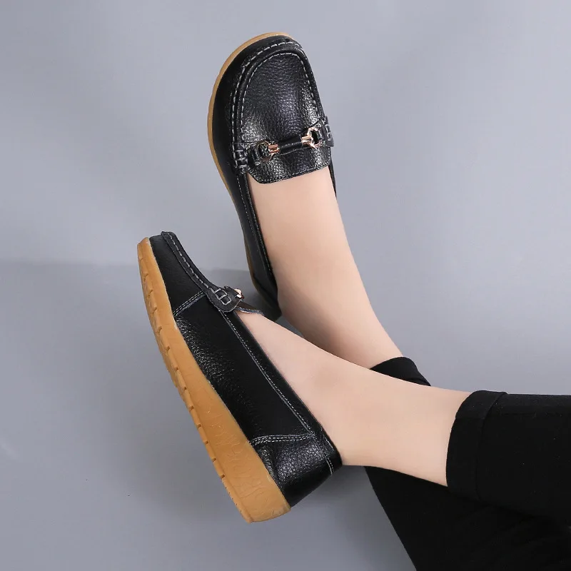 New Big Sizes Genuine leather Soft Casual Metal Shoes For Women Flat Platform Chaussure Femme Ladies Trainers Zapatos Mujer