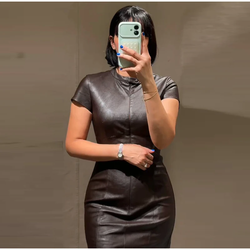 Damen-Minikleid aus massivem PU-Leder mit kurzen Ärmeln, hohem Ausschnitt, Reißverschluss, Hüftpaket, Taille, Cinching-Kleider, 2025, Herbst-Moto-Kleidung – Detail 10