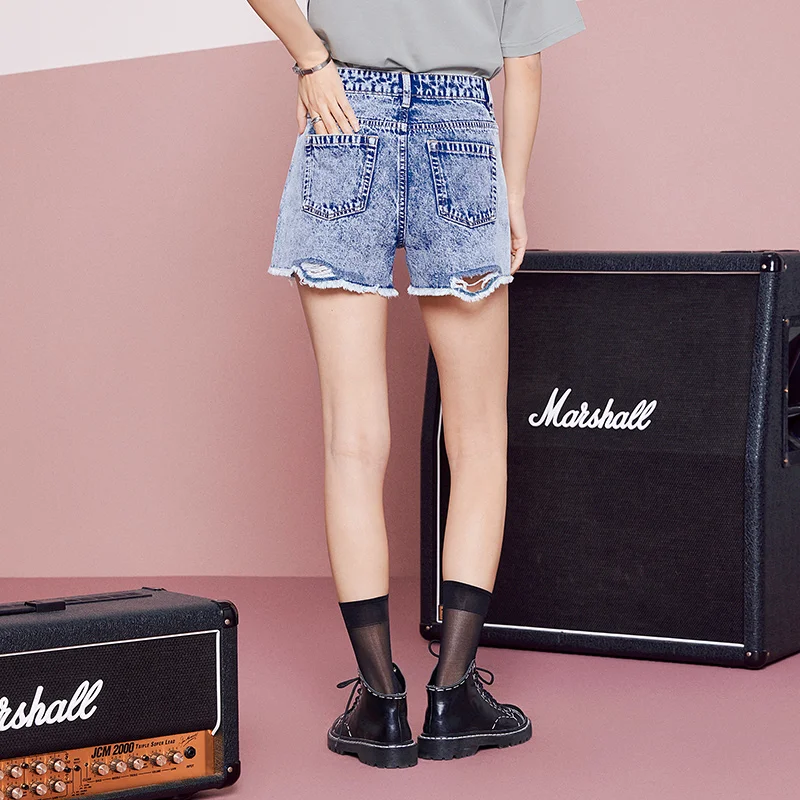 Semir Denim Jeans Women Distressed Denim Shorts With Frayed Hem Summer New Vintage And Loose-Fitting Short Pants