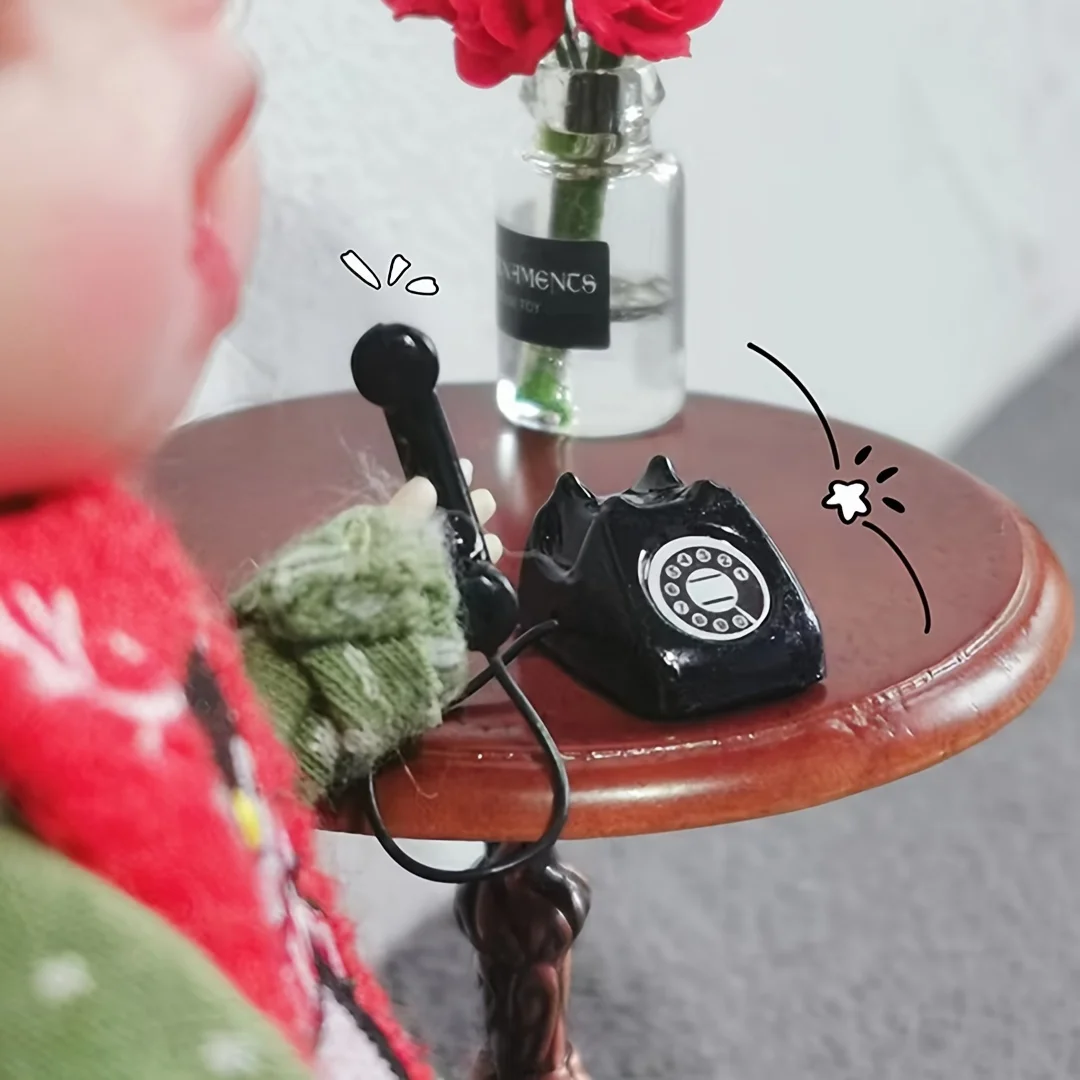 Miniature Alloy Vintage Rotary Phone Miniature Rotating Telephone Desktop Ornament Scene Layout Tool  Model Festive Scene Decor