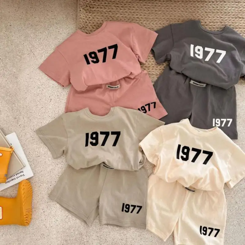 

Baby Girl Boy Clothes Summer Children Cotton 1977 Print Top and Bottom Set Short Sleeve Tshirts Shorts Suit Kids Loungewear