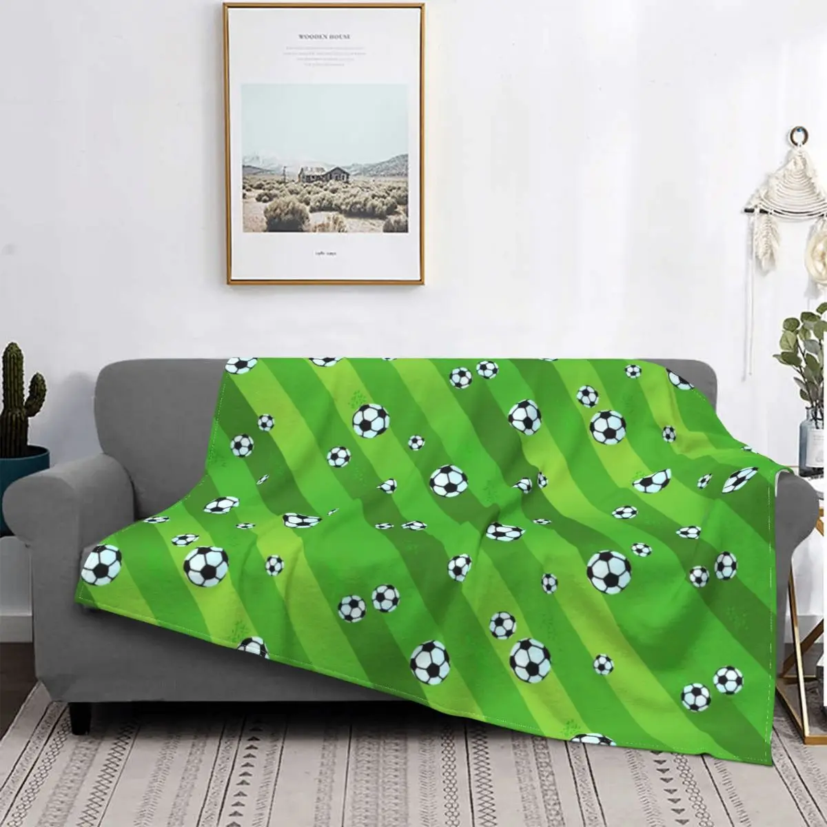 

Soccer Field And Balls Blankets Coral Fleece Plush Summer Breathable Super Warm Throw Blanket for Bedding Travel Bedspreads